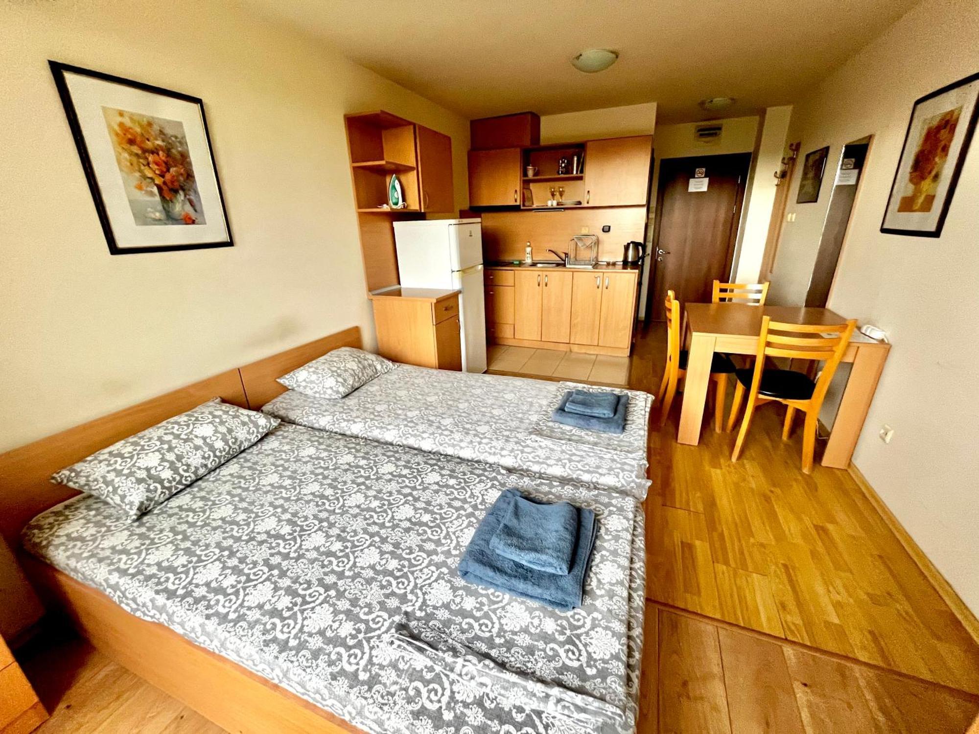 Vadim Apartments In Panorama Beach Vigo Nessebar المظهر الخارجي الصورة