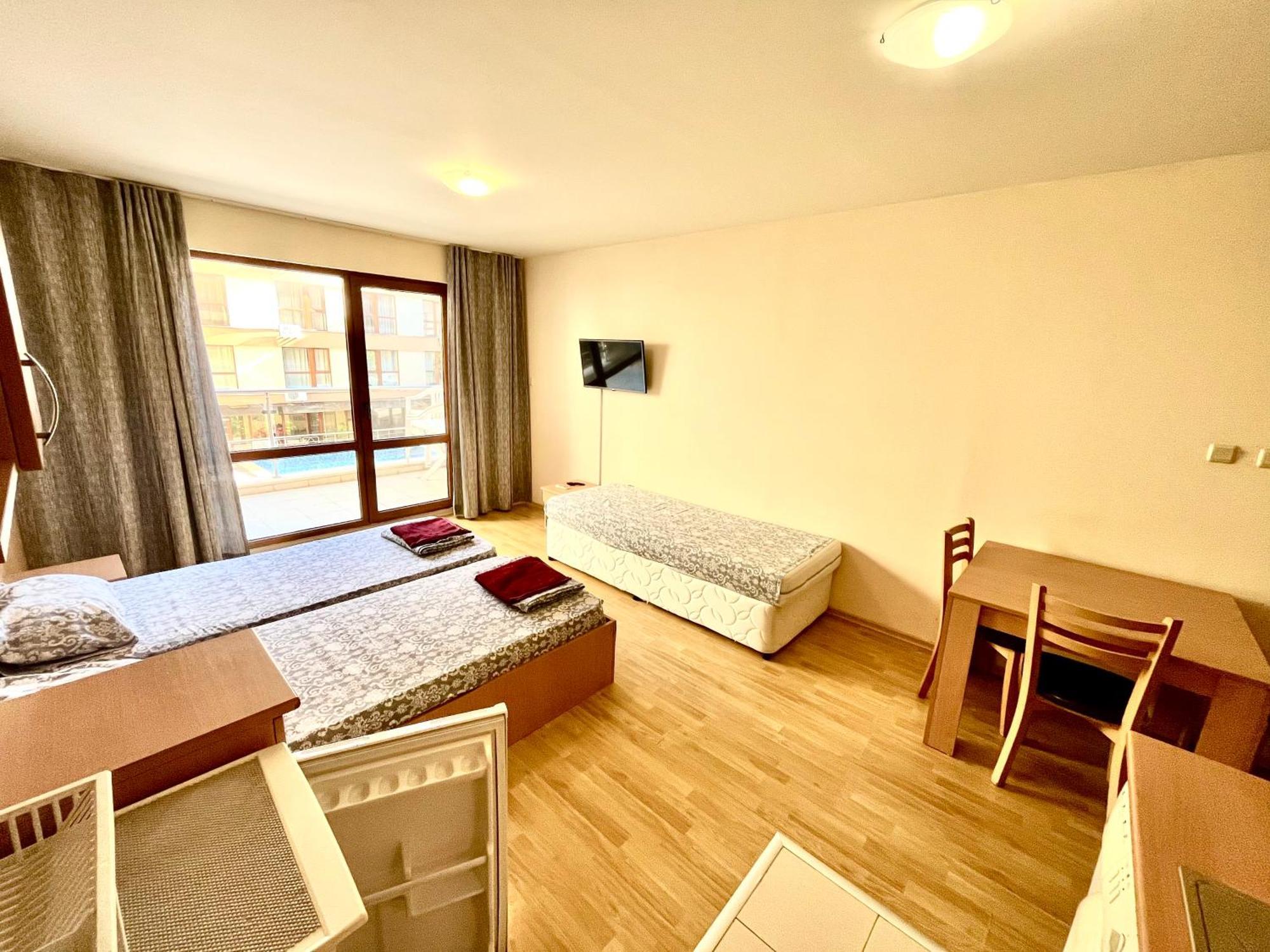 Vadim Apartments In Panorama Beach Vigo Nessebar المظهر الخارجي الصورة